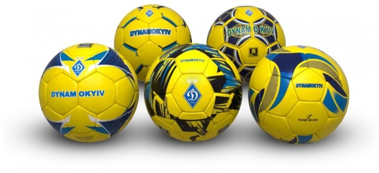 М&apos;яч футбольний клуб Dynamo Kyiv